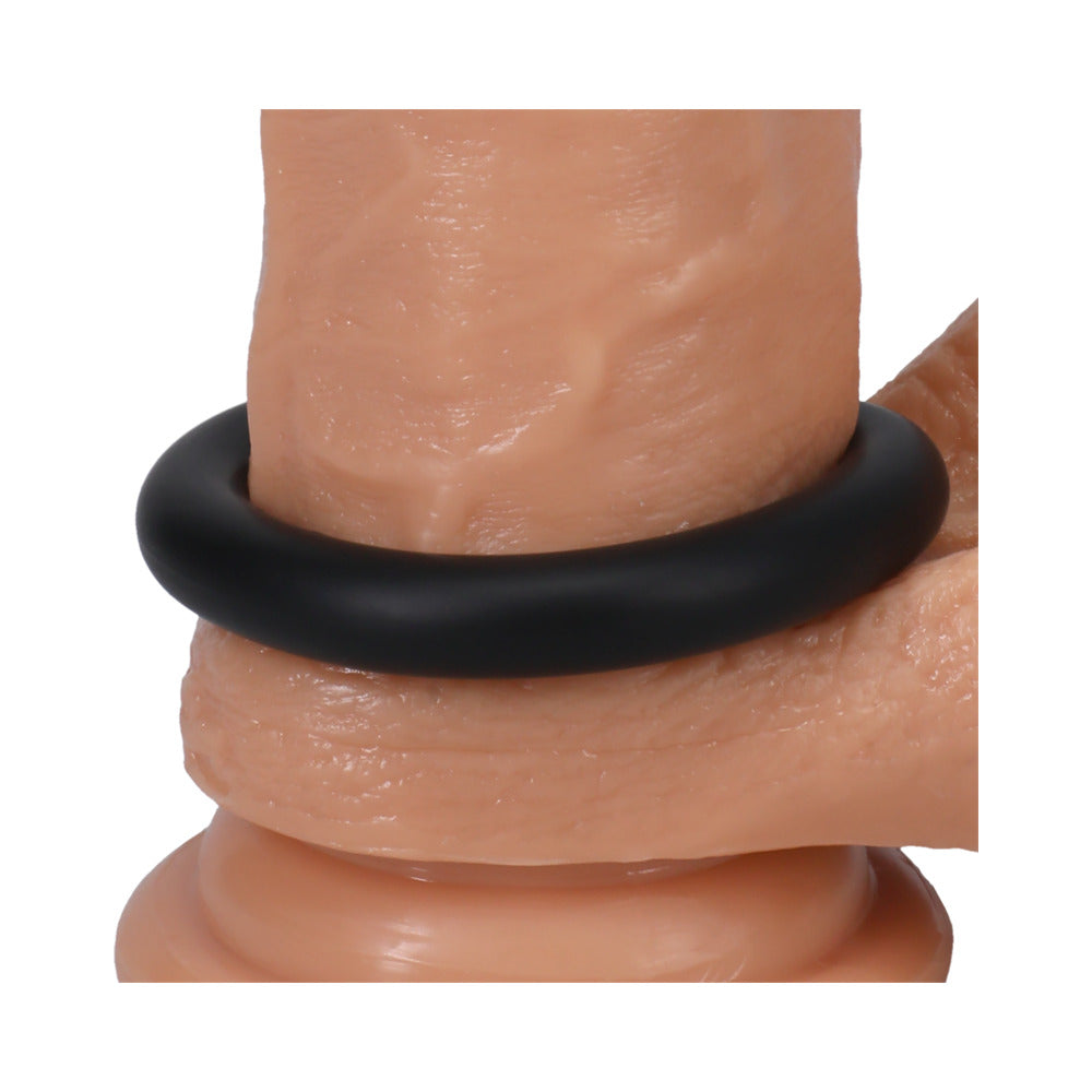 Rock Solid Silicone Gasket C Ring, Medium (1 1/2In) In A Clamshell