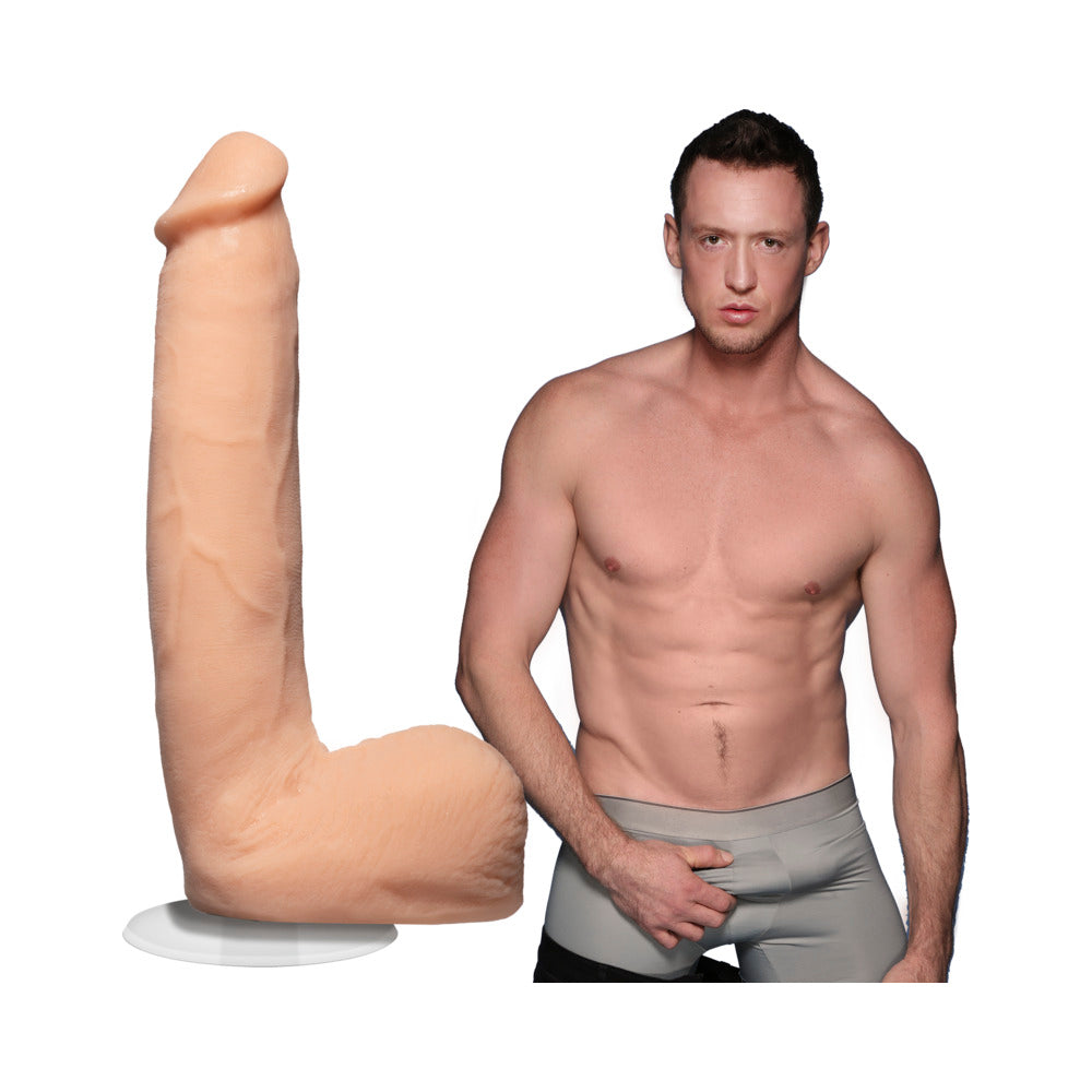 Signature Cocks Pierce Paris 9 Inch Ultraskyn Cock With Removable Vac-U-Lock Suction Cup Vanilla